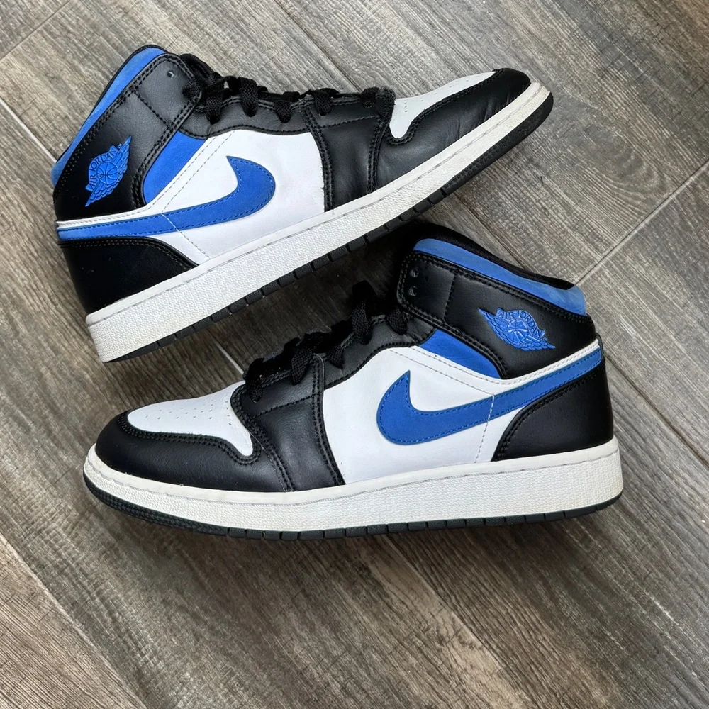 Jordan 1 mid white black racer blue 6.5 8 - Picture 1 of 5